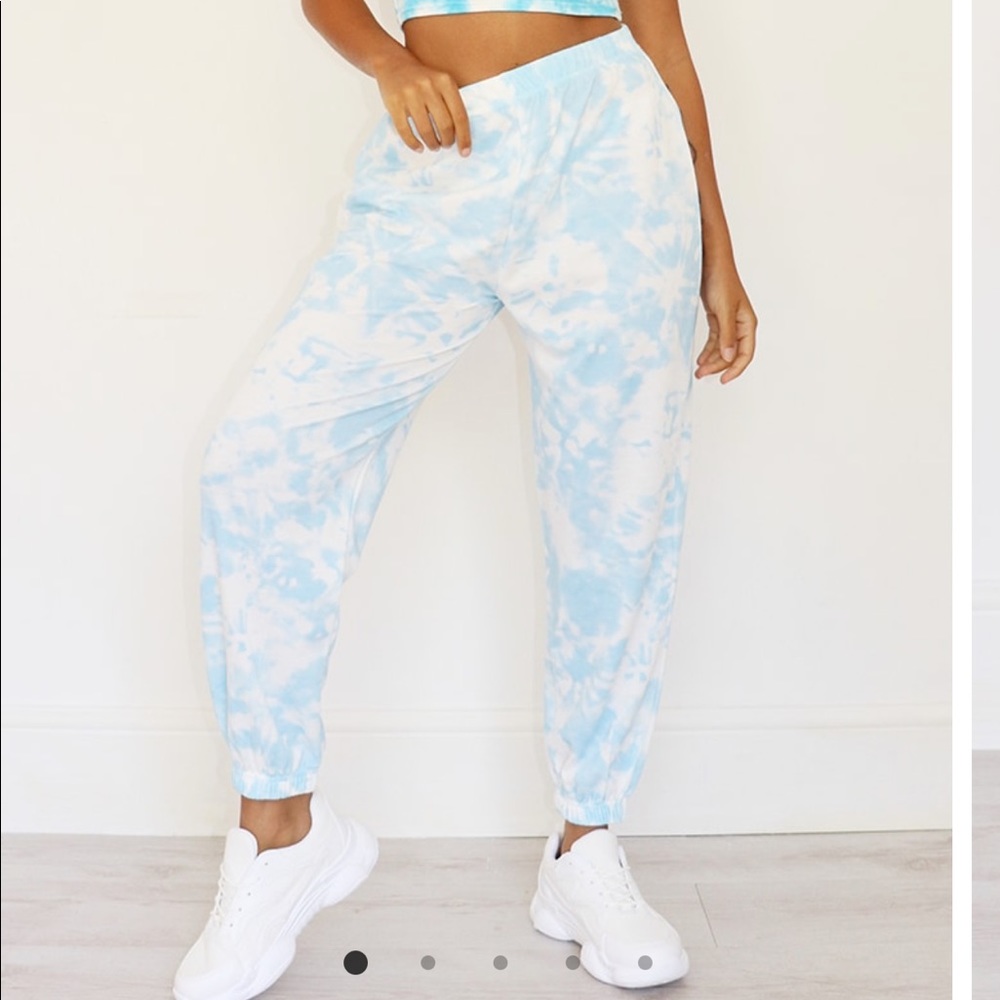 (NWOT) PLT Baby Blue Tye Dye Cuffed Hem Joggers